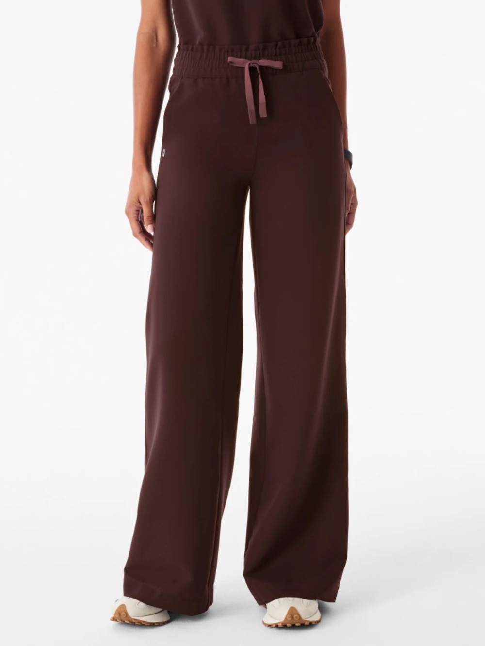 NWT Espresso Allison High Rise Ultra Wide Leg Scrub Pants XS